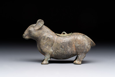A rare Chinese bronze ritual vessel in the form of a tapir in Eastern Zhou-style, Warring States period
