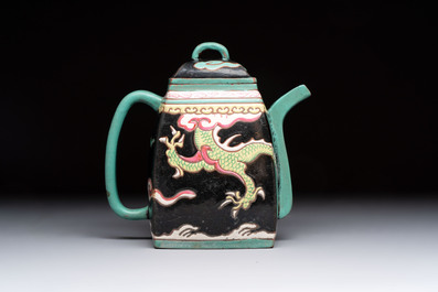 A Chinese enamelled Yixing stoneware 'dragon' teapot, Qianlong mark, 18/19th C.