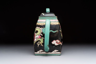 A Chinese enamelled Yixing stoneware 'dragon' teapot, Qianlong mark, 18/19th C.