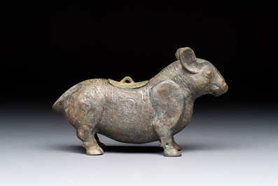 A rare Chinese bronze ritual vessel in the form of a tapir in Eastern Zhou-style, Warring States period