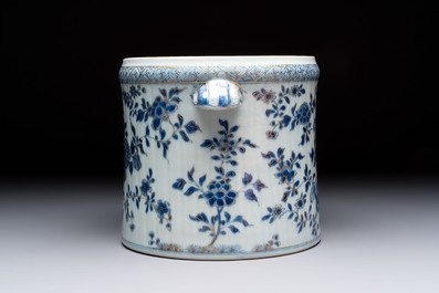 A Chinese blue and white gilt-decorated wine cooler, Qianlong