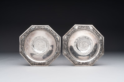 A varied collection of 12 Chinese export silver wares, 19/20th C.