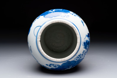 A Chinese blue and white 'He Lu Tong Chun 鶴鹿同春' vase and a wooden cover, Kangxi