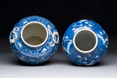 A Chinese Dehua blue and white vase, two containers and a 'prunus on cracked ice' vase, Kangxi mark, 18/19th C.