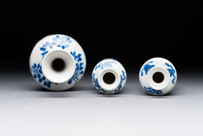 Five Chinese blue and white vases, jade 玉 marks, Kangxi and later
