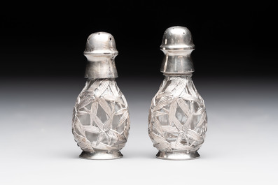 A varied collection of 12 Chinese export silver wares, 19/20th C.