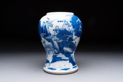 A Chinese blue and white 'He Lu Tong Chun 鶴鹿同春' vase and a wooden cover, Kangxi