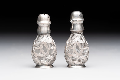 A varied collection of 12 Chinese export silver wares, 19/20th C.