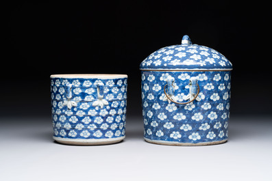 A Chinese Dehua blue and white vase, two containers and a 'prunus on cracked ice' vase, Kangxi mark, 18/19th C.