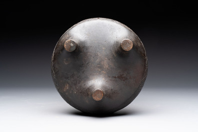 A fine Chinese archaistic bronze tripod censer, Yuan