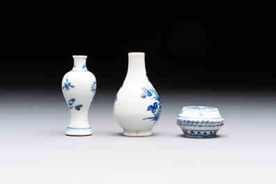 Eight Chinese blue, white, famille verte, and European-decorated wares, Kangxi/Qianlong