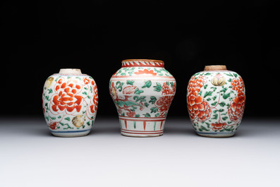 Five Chinese wucai 'Buddhist lion' and 'peony scroll' jars, Transitional period
