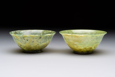 Six various Chinese agate, soapstone and serpentine wares, 19/20th C.