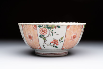 A Chinese famille verte bowl and saucer with floral design, Kangxi