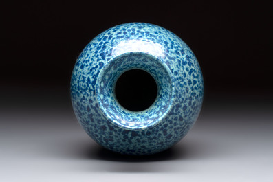 A Chinese white-glazed garlic-head vase and a robin&rsquo;s egg-glazed vase, Qianlong mark, 20th C.