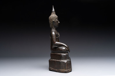 A Burmese bronze Buddha, 17/18th C.