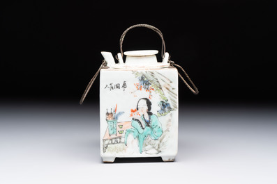 A Chinese qianjiang cai covered teapot and a covered wine warmer, Tongzhi mark, 19/20th C.