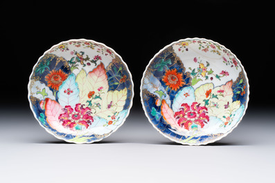 A pair of Chinese famille rose 'tobacco leaf' cups and saucers, Qianlong
