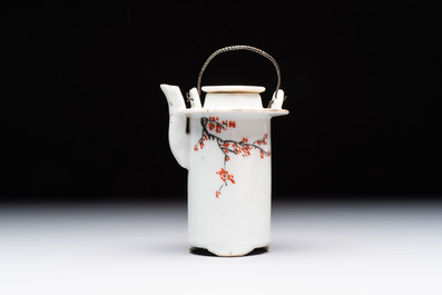 A Chinese qianjiang cai covered teapot and a covered wine warmer, Tongzhi mark, 19/20th C.