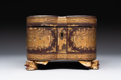 A fine Chinese Canton gilt-lacquered quadrifoil tea chest, 19th C.