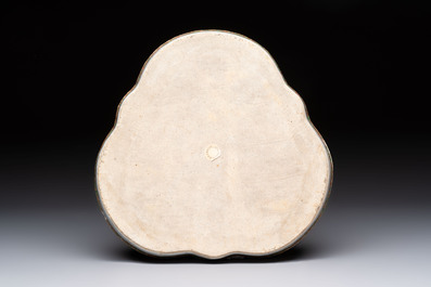 An extremely rare inscribed Chinese Canton famille rose trefoil tray, Qing, dated 1879