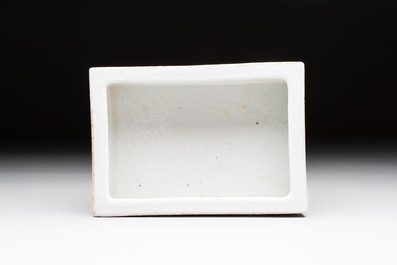 A Chinese qianjiang cai rectangular jardini&egrave;re, signed Zhang Yun 張雲, dated 1925