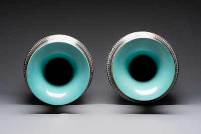 A pair of Chinese grisaille, iron-red and gilt-decorated 'Jin Ling Shi Er Chai 金陵十二釵' vases, Qianlong mark, 20th C.