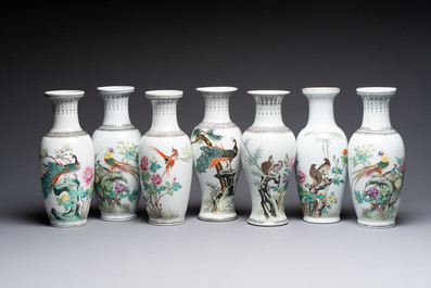 15 Chinese famille rose vases with birds among flowering branches, Qianlong and Jingdezhen marks, 20th C.