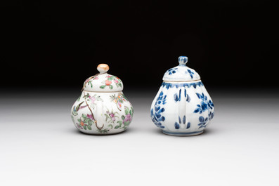 Four Chinese blue, white and famille rose covered teapots, Tongzhi and Hu Mao Ji 胡茂記 mark, Kangxi and later