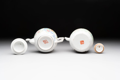 Four Chinese blue, white and famille rose covered teapots, Tongzhi and Hu Mao Ji 胡茂記 mark, Kangxi and later