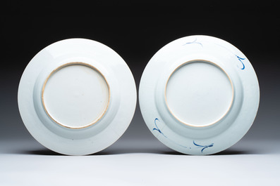 Five Chinese blue and white 'birds and flowers' and 'peony scroll' plates and dishes, 18/19th C.