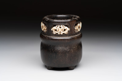 A Chinese mother-of-pearl-inlaid zitan bitong with chilong design, 18th C.