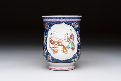 A Chinese famille rose mug with figural design, Qianlong