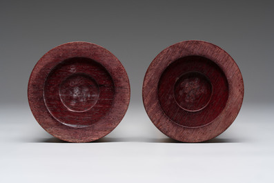 Two pairs of Chinese ivory 'elegant beauty' carvings, 'Da Hai 大海' mark, 19/20th C.