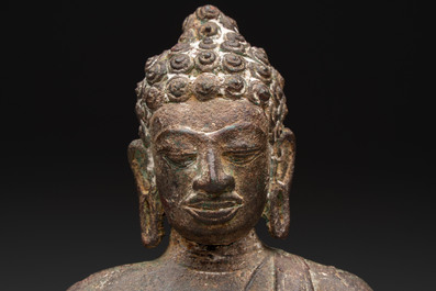 A rare Thai bronze Buddha Shakyamuni, Mon-Dvaravati period, 8/9th C.