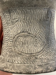 A massive Ban Chiang culture pottery vessel and two grey pottery jars, Thailand 7/4th C. B.C.