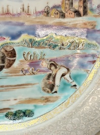 A Chinese famille rose bianco-sopra-bianco 'Peter The Great in Zaandam' plate, Qianlong