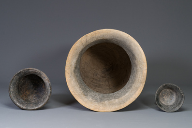 A massive Ban Chiang culture pottery vessel and two grey pottery jars, Thailand 7/4th C. B.C.