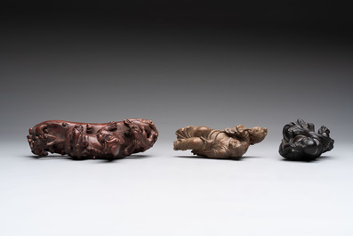 Five various Chinese wooden carvings and a censer, 19/20th C.