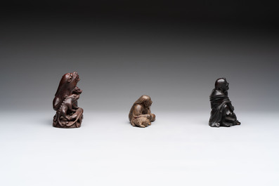Five various Chinese wooden carvings and a censer, 19/20th C.
