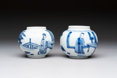 Two Chinese blue and white 'Long Eliza' jarlets, Kangxi