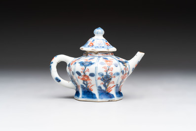 17 Chinese famille rose, verte and Imari-style wares, Kangxi/Qianlong