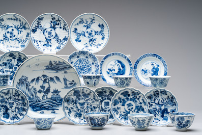 A collection of 31 Chinese blue and white tea wares, Wanli and Chenghua marks, Kangxi