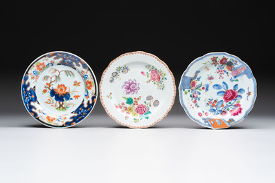 17 Chinese famille rose, verte and Imari-style wares, Kangxi/Qianlong