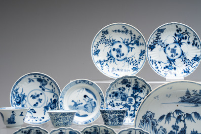 A collection of 31 Chinese blue and white tea wares, Wanli and Chenghua marks, Kangxi