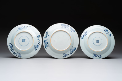 Nine Chinese blue and white plates with figural design, 18th C.