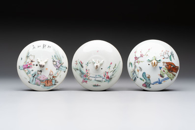 Three Chinese famille rose covered teapots and a warming bowl, Tongzhi, Guangxu and L&uuml; Zhi Xiang Zhi 呂芷薌製 marks, 19th C.