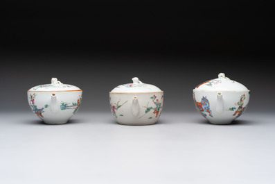 Three Chinese famille rose covered teapots and a warming bowl, Tongzhi, Guangxu and L&uuml; Zhi Xiang Zhi 呂芷薌製 marks, 19th C.