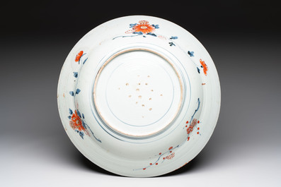 A massive Japanese Imari 'eagle' dish, Edo, first half 18th C.