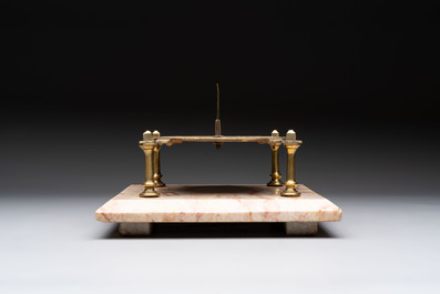 A French brass horizontal sundial on marble base, 18/19th C.
